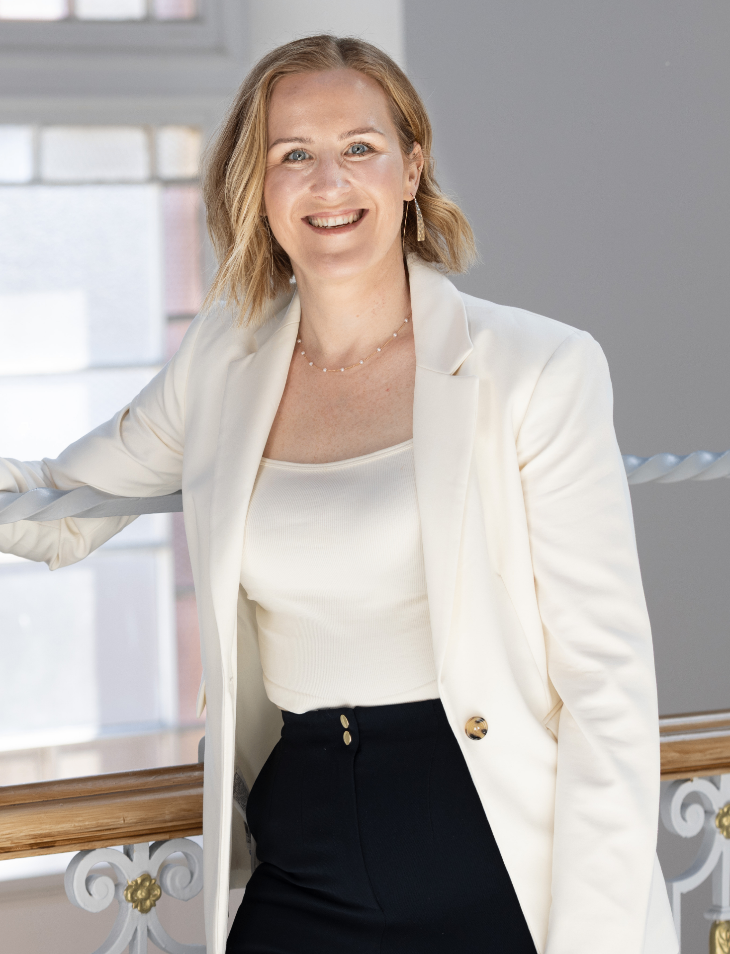 Jill McAlpine. portrait